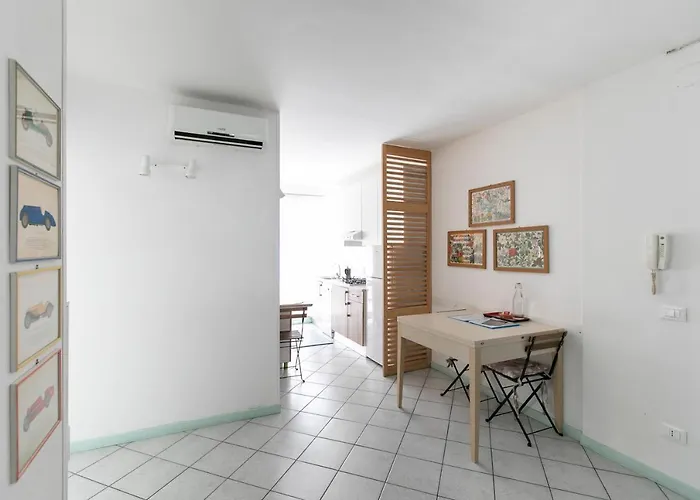 Apartment Marconi - Short *