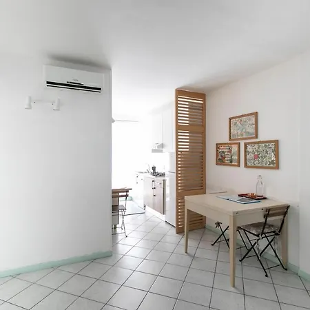 Apartamento Marconi - Short *