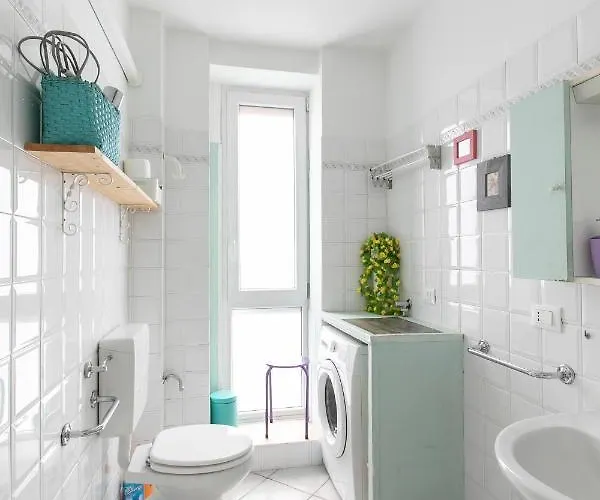 Marconi - Short * بولونيا