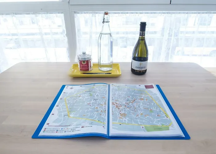 아파트 Marconi - Short *