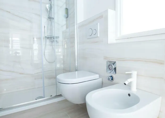 Marconi - Short بولونيا